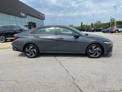 2026 Hyundai ELANTRA Limited