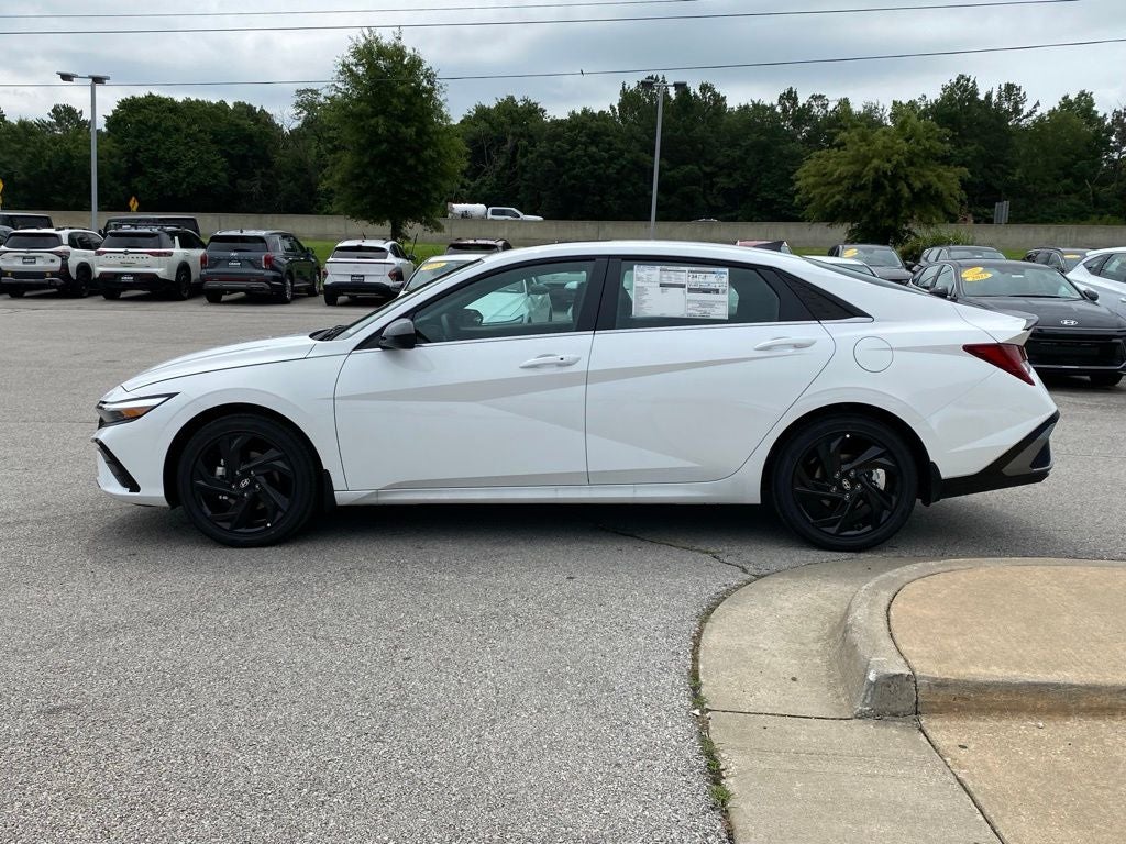 2026 Hyundai ELANTRA SEL Sport Premium