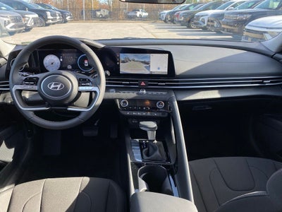 2025 Hyundai ELANTRA SEL Convenience