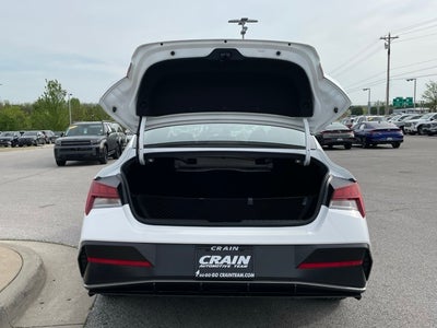 2025 Hyundai ELANTRA SEL Convenience