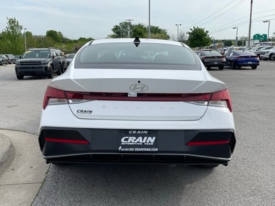 2025 Hyundai ELANTRA SEL Convenience