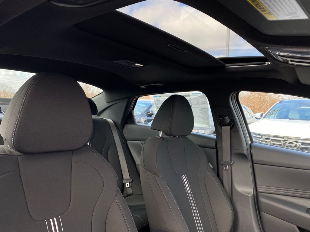 2026 Hyundai ELANTRA SEL Sport Premium