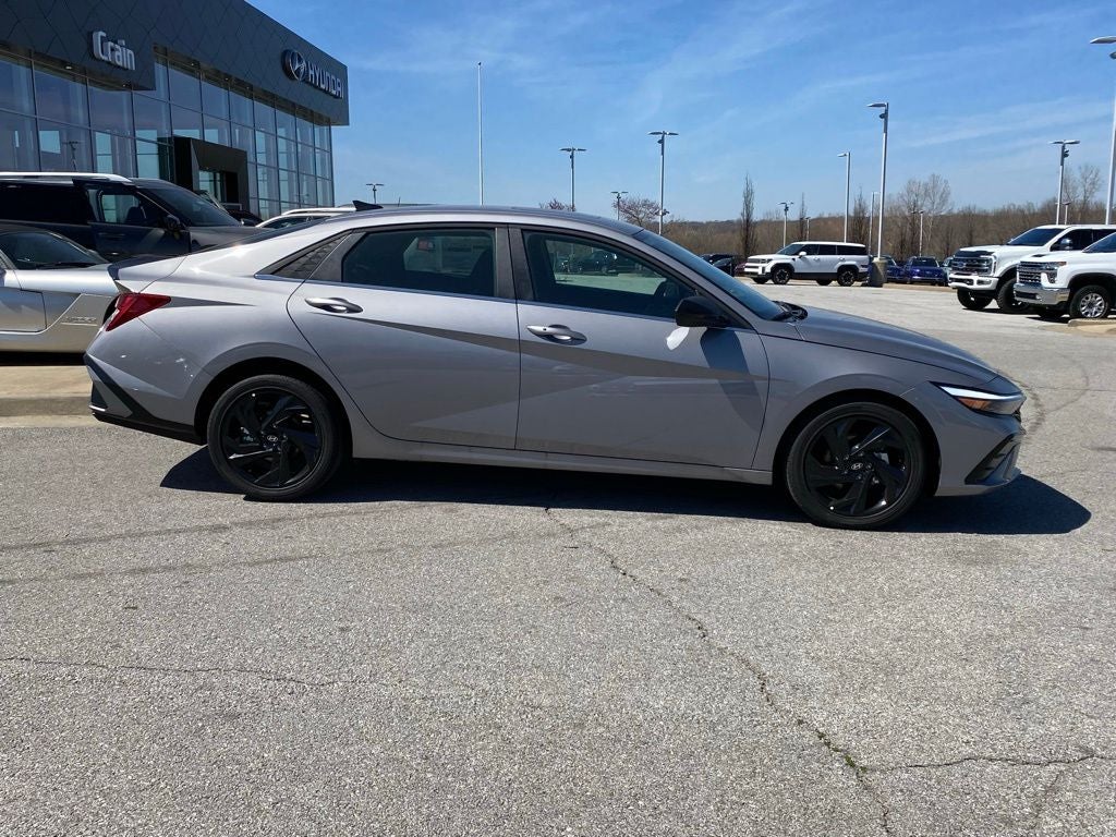 2026 Hyundai ELANTRA SEL Sport Premium