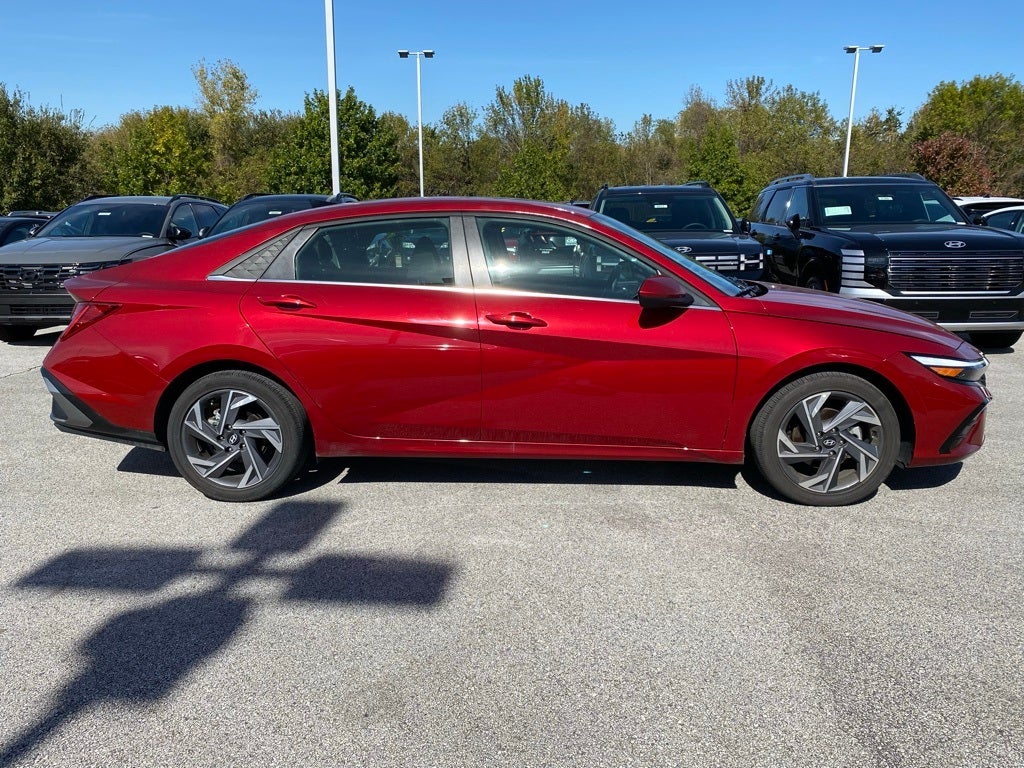 2025 Hyundai ELANTRA SEL Convenience