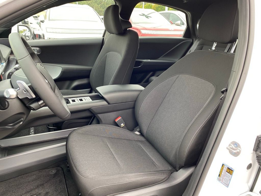 2025 Hyundai IONIQ 6 SE