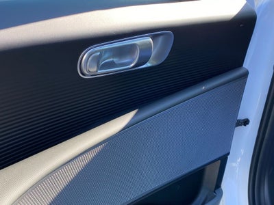 2025 Hyundai IONIQ 6 SE