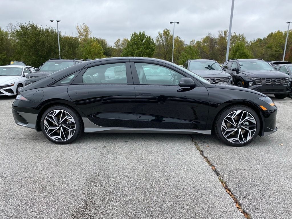 2025 Hyundai IONIQ 6 SEL