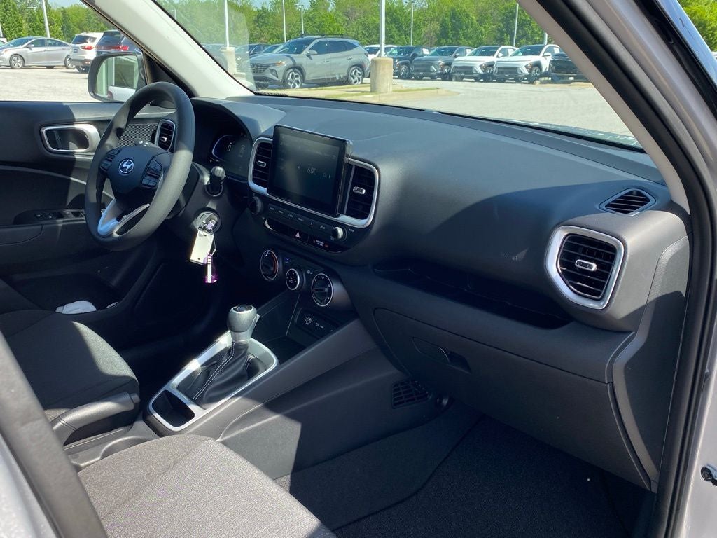 2026 Hyundai VENUE SE