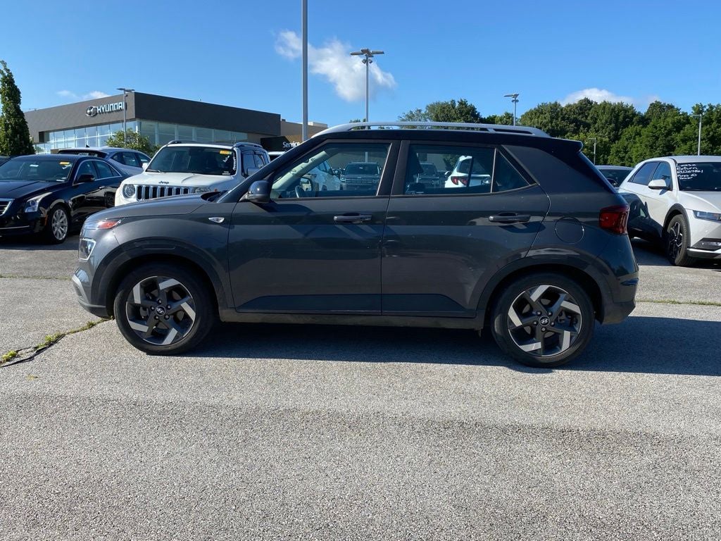 2023 Hyundai VENUE Limited