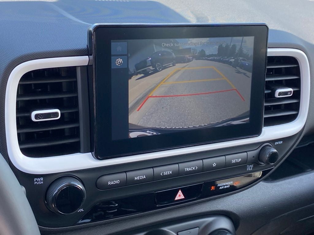 2026 Hyundai VENUE SEL W/Two-Tone Roof