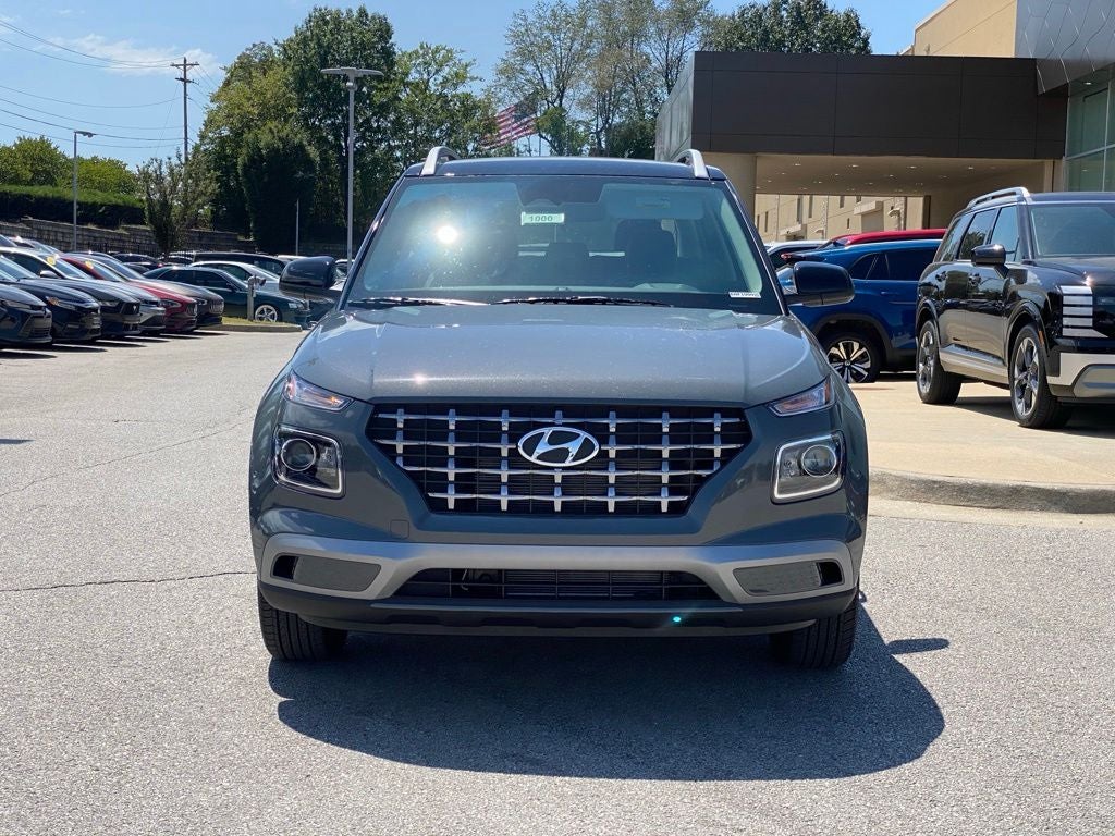 2026 Hyundai VENUE SEL W/Two-Tone Roof