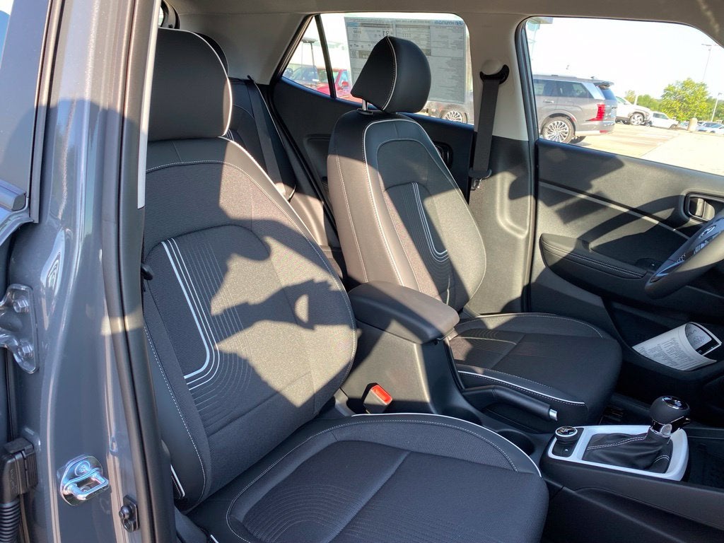 2026 Hyundai VENUE SEL W/Two-Tone Roof