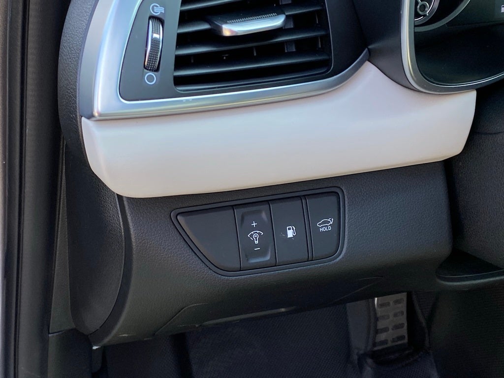 2023 Genesis G70 3.3T