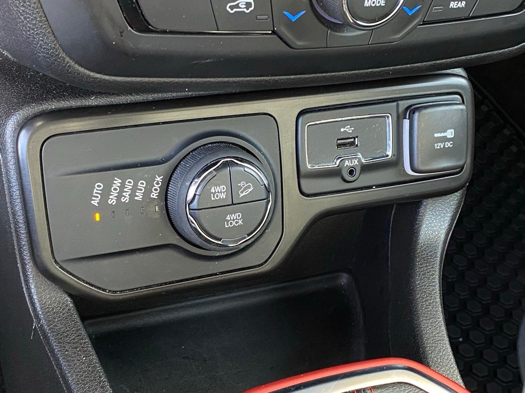 2022 Jeep Renegade Trailhawk 4X4 Leather Loaded!