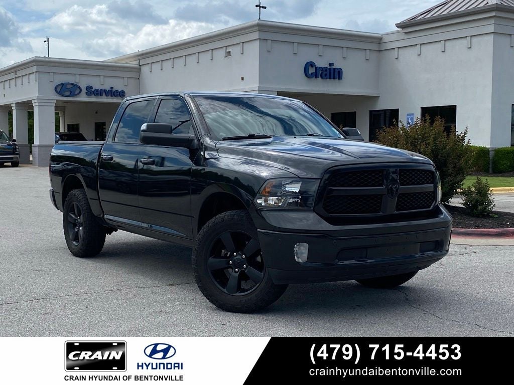 2019 RAM 1500 Classic Big Horn 4x4 Crew Cab 5'7's photo