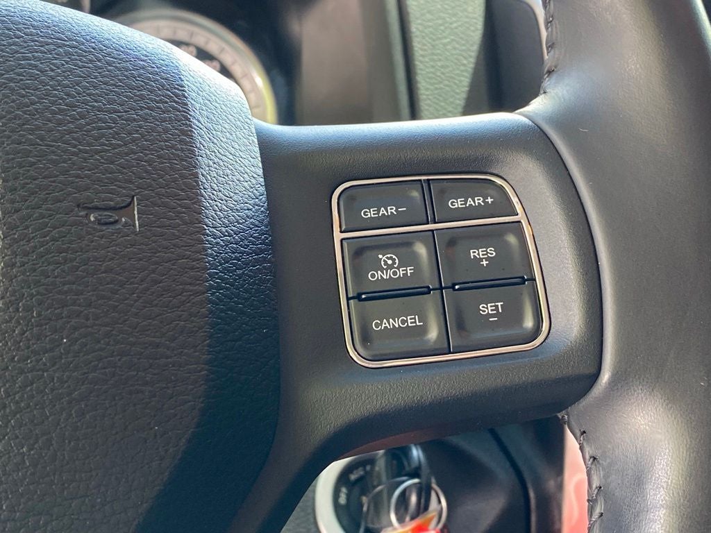 2019 RAM 1500 Classic SLT 4X4