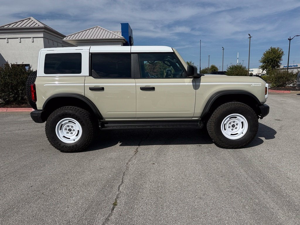 2026 Ford Bronco 4-Door Heritage Editon - Photo 8