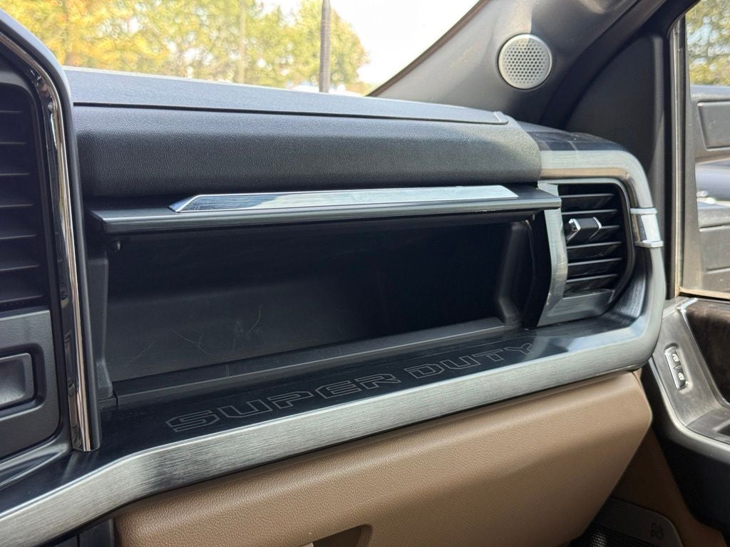 2024 Ford F-350 Super Duty Lariat - Photo 22