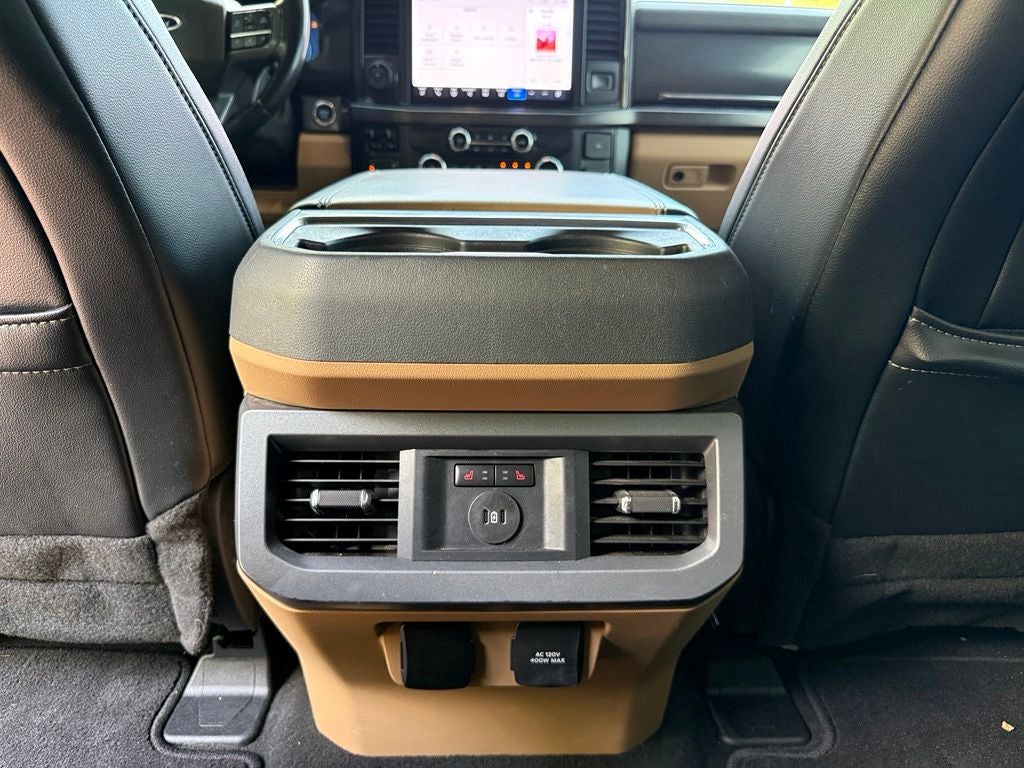 2024 Ford F-350 Super Duty Lariat - Photo 32