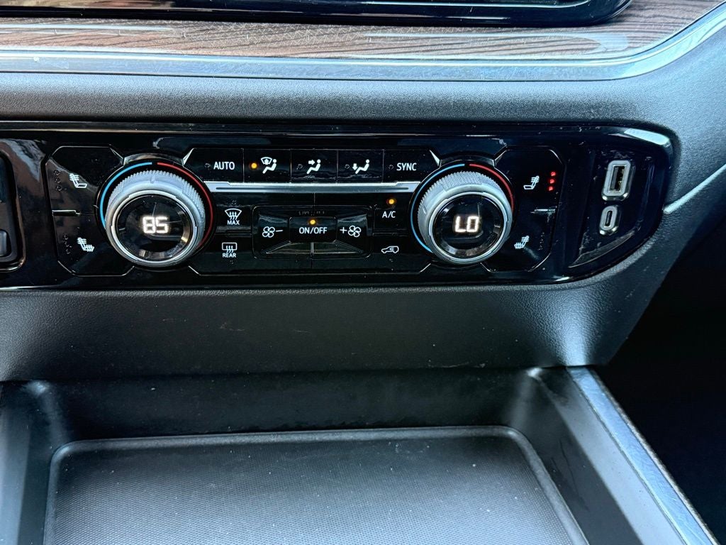 2025 Chevrolet Silverado 3500HD LT Lifted Big Wheels & Tires