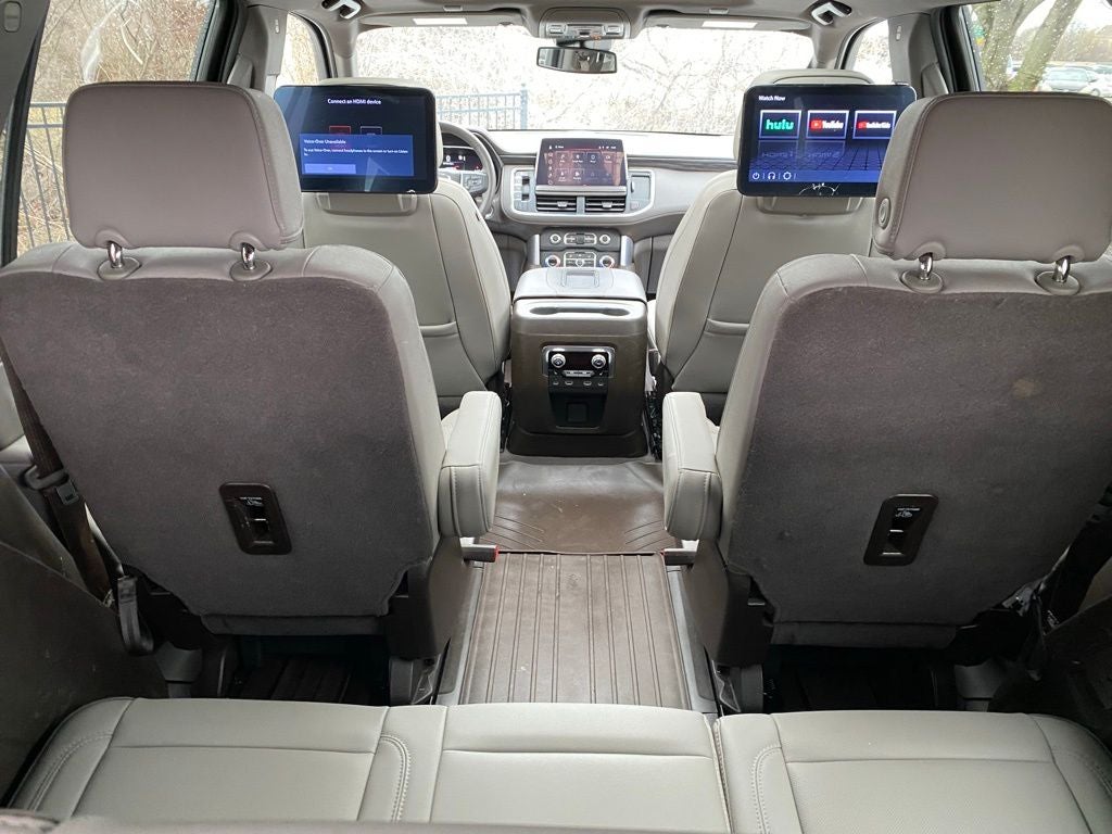 2023 GMC Yukon SLT