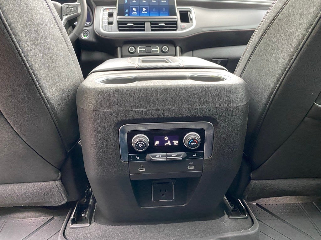 2022 Chevrolet Tahoe RST 4x4 / PANO ROOF / 1-OWNER CARFAX