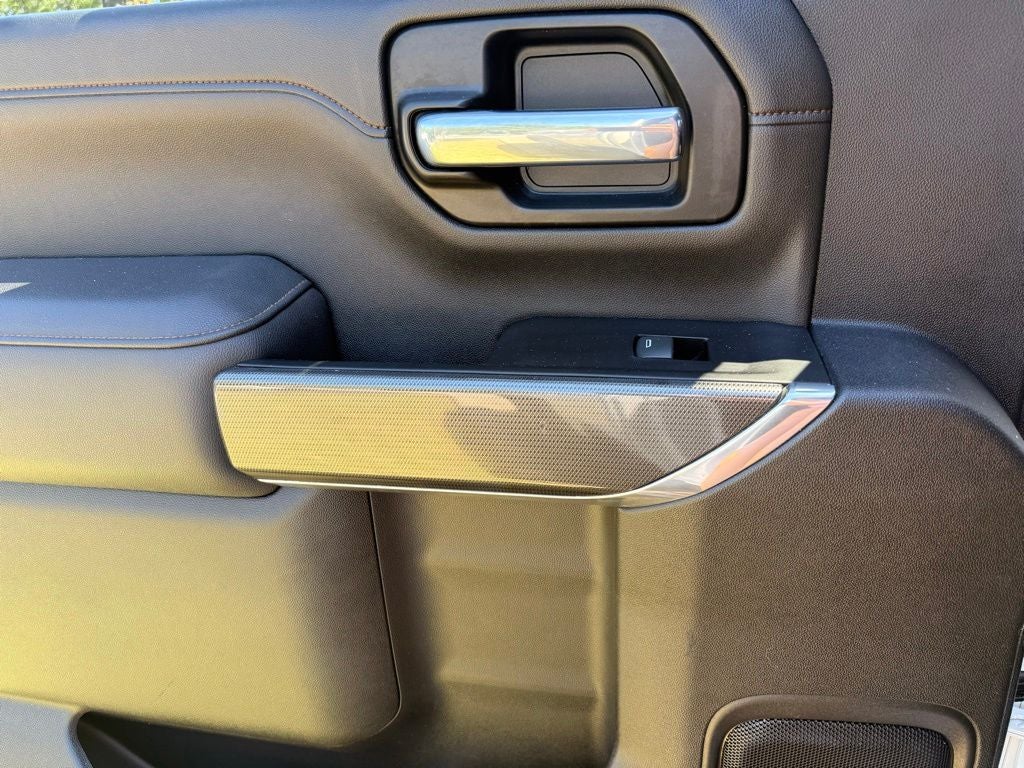2022 GMC Sierra 2500HD AT4 ONE OWNER CLEAN CARFAX