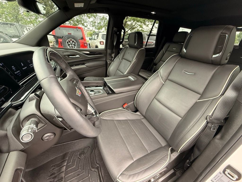 2023 Cadillac Escalade Sport Trailer Package