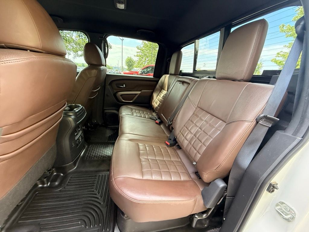 2020 Nissan Titan Platinum Reserve NICE TRUCK
