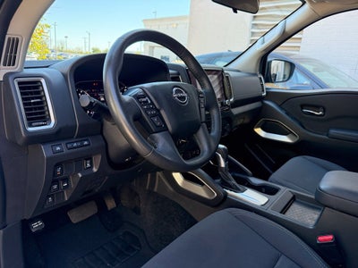 2024 Nissan Frontier SV