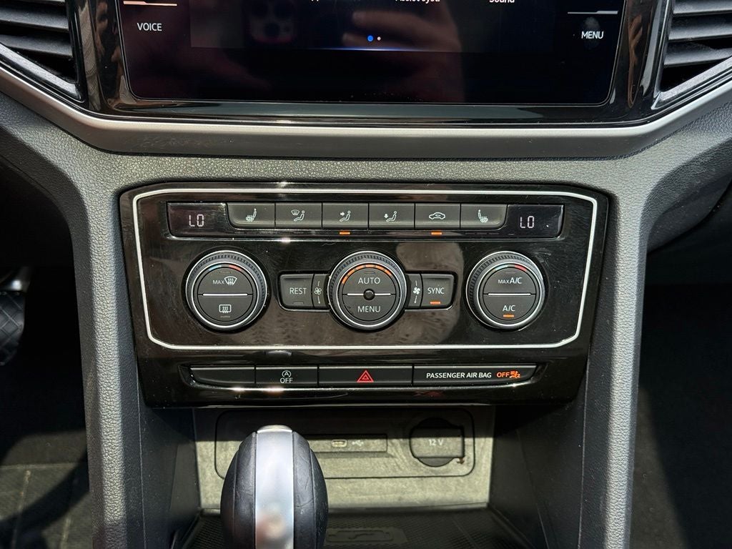 2022 Volkswagen Atlas SE w/Tech - Photo 18