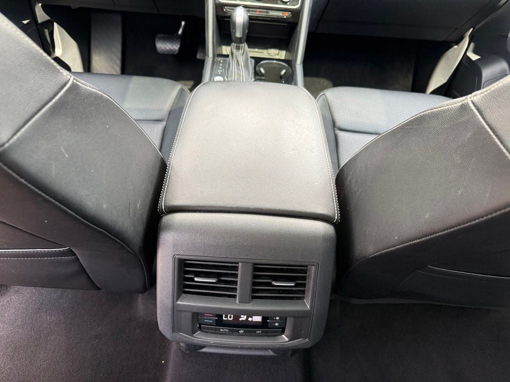 2022 Volkswagen Atlas SE w/Tech - Photo 28