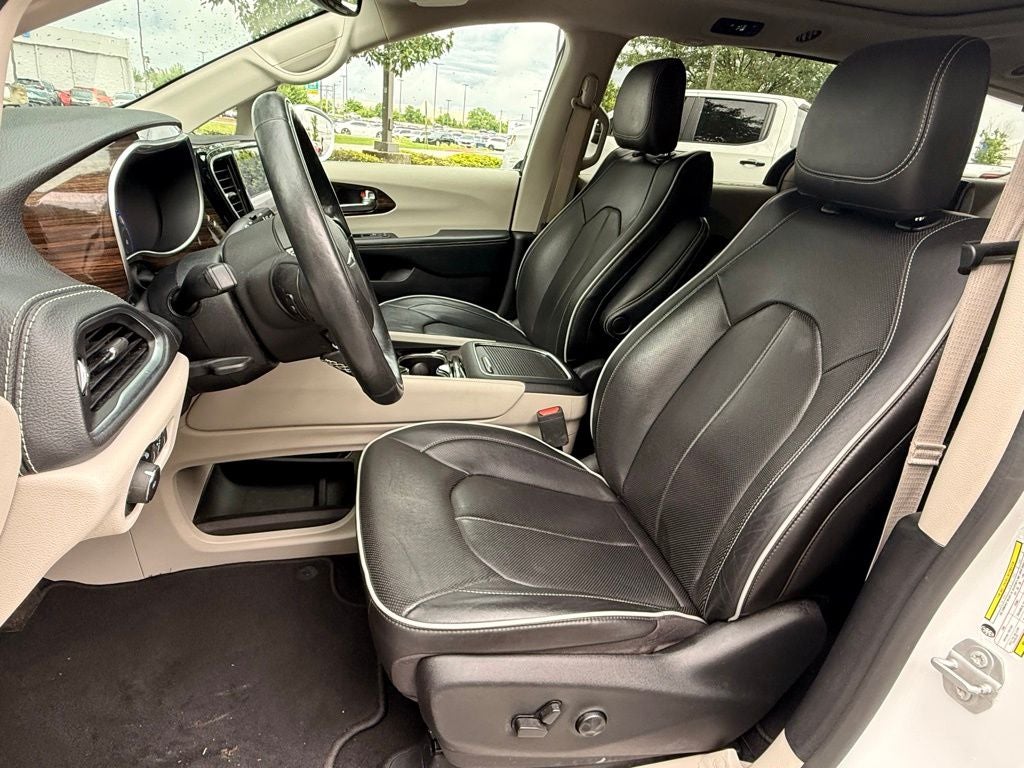 2022 Chrysler Pacifica Limited - Photo 22