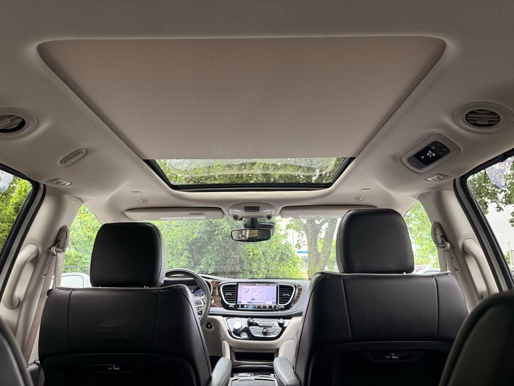 2022 Chrysler Pacifica Limited - Photo 33