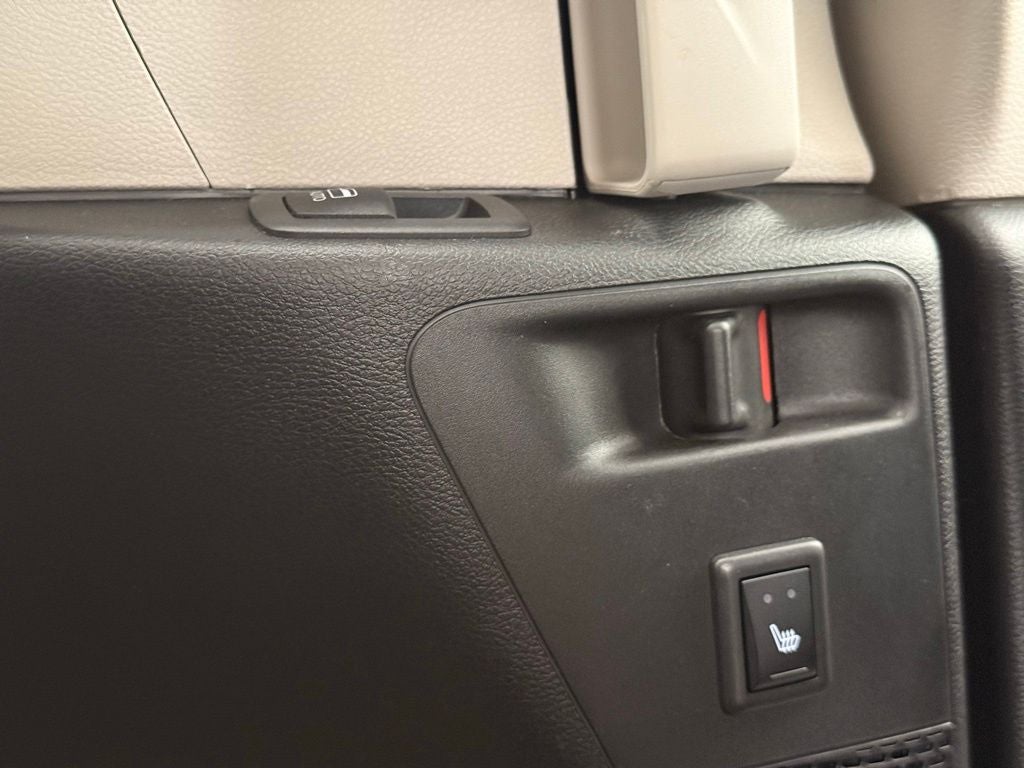 2022 Chrysler Pacifica Limited - Photo 34