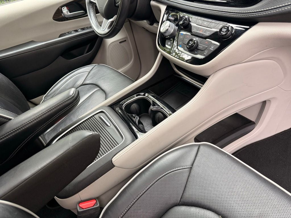 2022 Chrysler Pacifica Limited - Photo 43