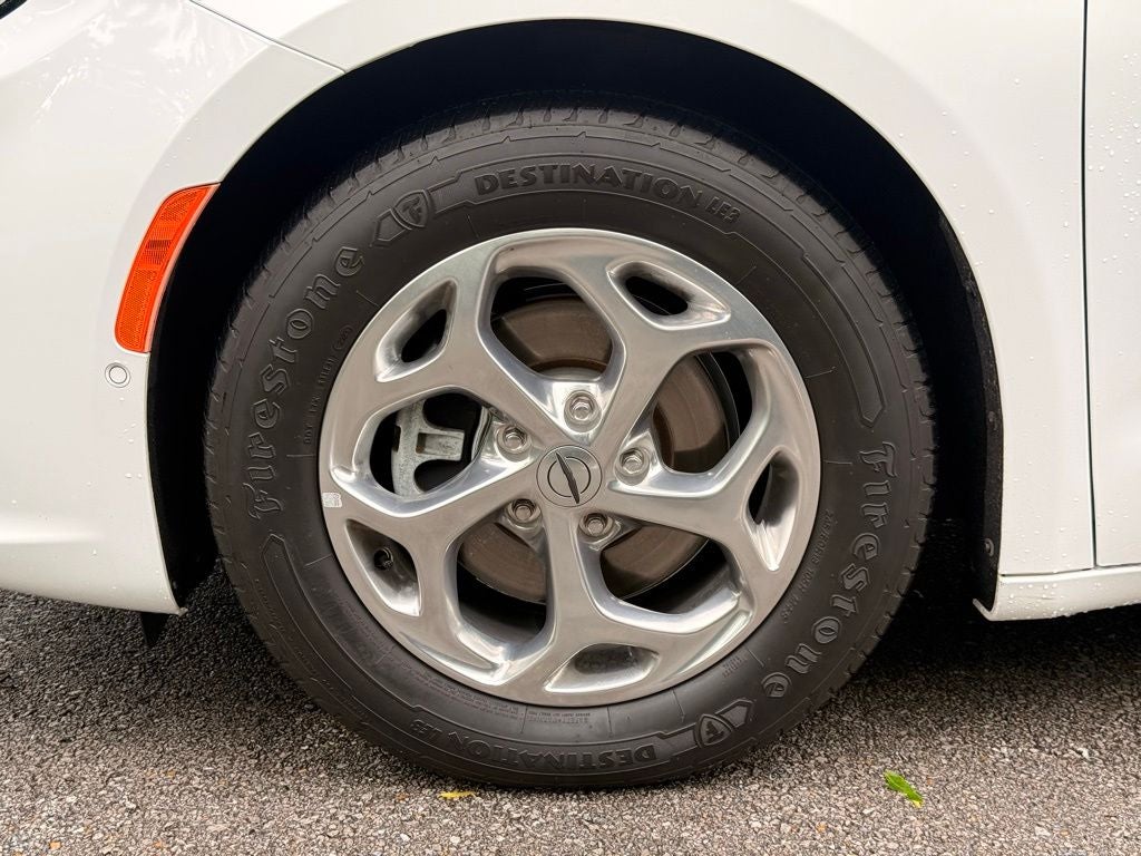 2022 Chrysler Pacifica Limited - Photo 44