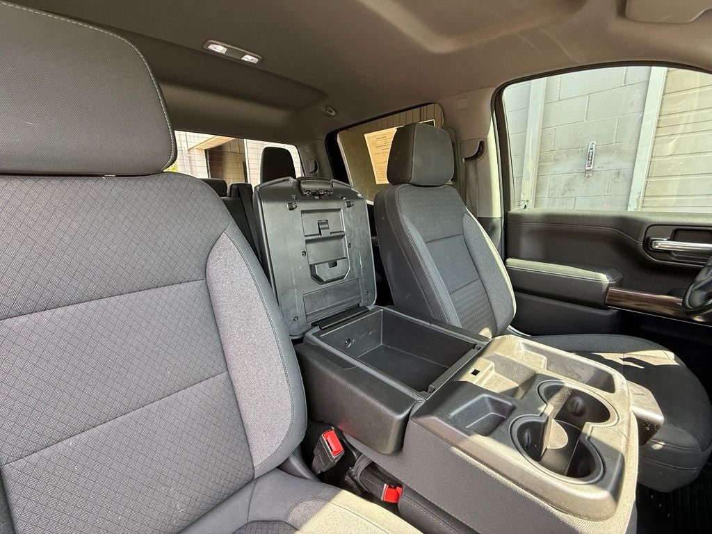 2021 Chevrolet Silverado 1500 LT - 4WD / CLEAN CARFAX HISTORY