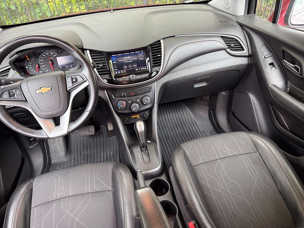 2020 Chevrolet Trax LT - Photo 24