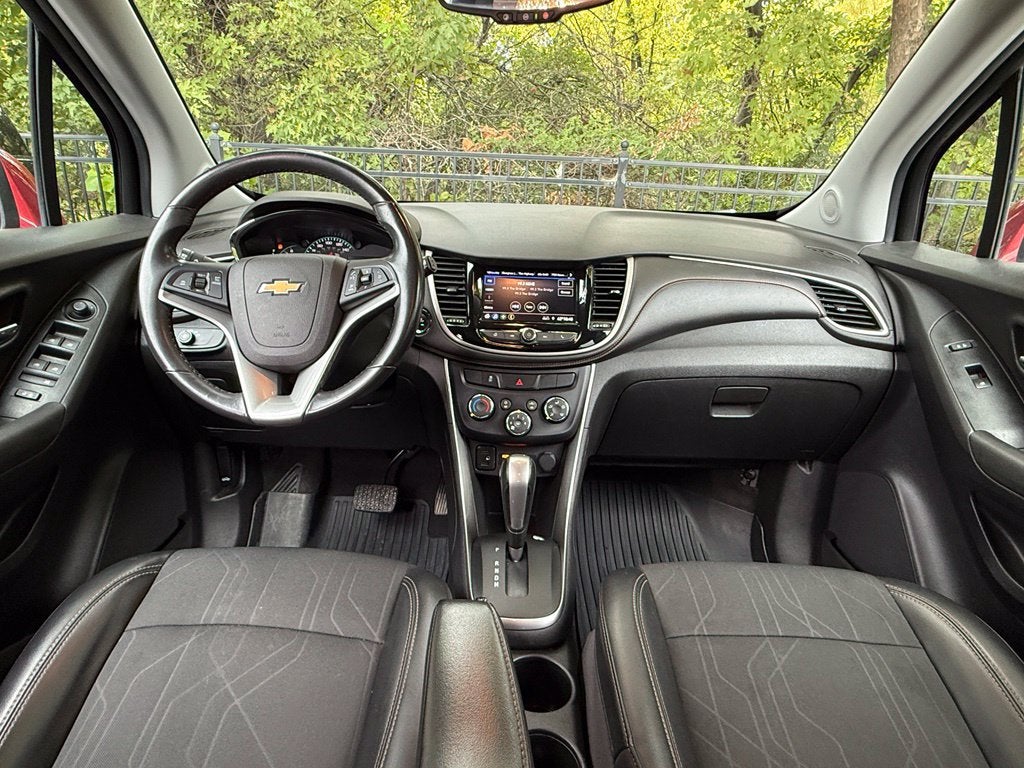 2020 Chevrolet Trax LT - Photo 25