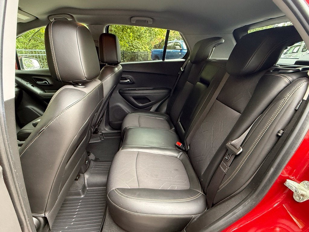 2020 Chevrolet Trax LT - Photo 29