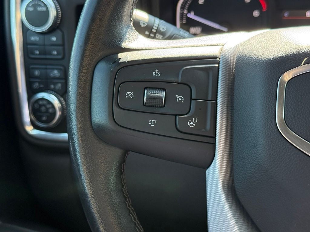 2021 GMC Sierra 1500 SLT - 4WD / CLEAN CARFAX