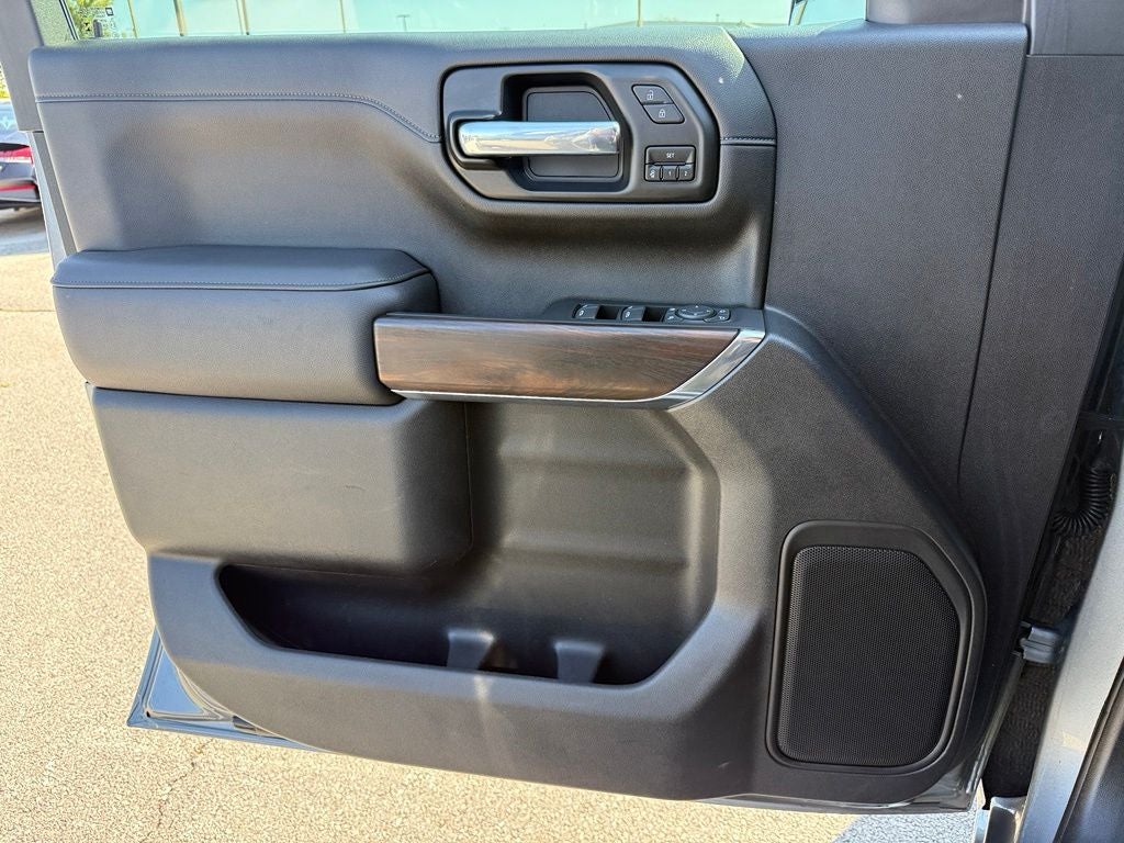 2021 GMC Sierra 1500 SLT - 4WD / CLEAN CARFAX