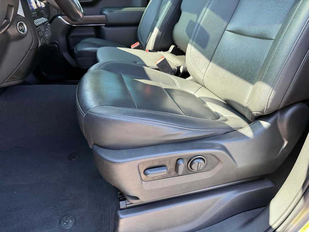 2021 GMC Sierra 1500 SLT - 4WD / CLEAN CARFAX