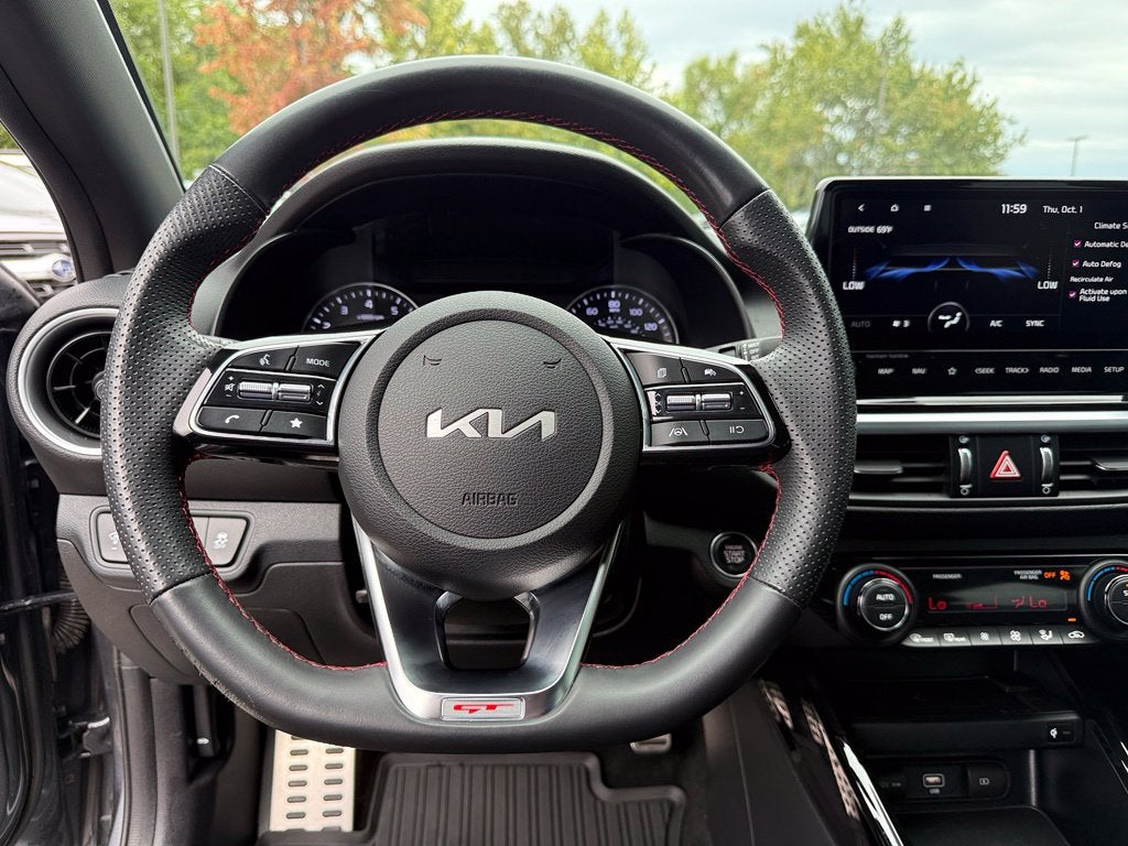 2022 Kia FORTE GT - Photo 11