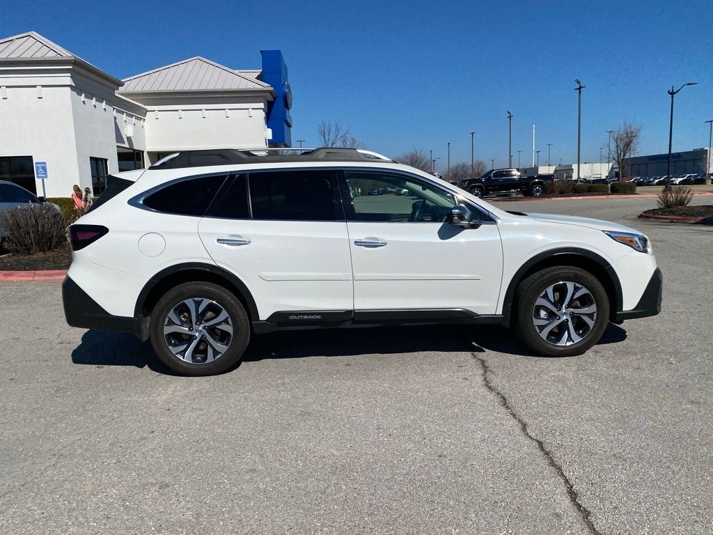 2022 Subaru Outback Touring XT