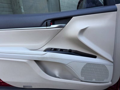 2018 Toyota Camry LE