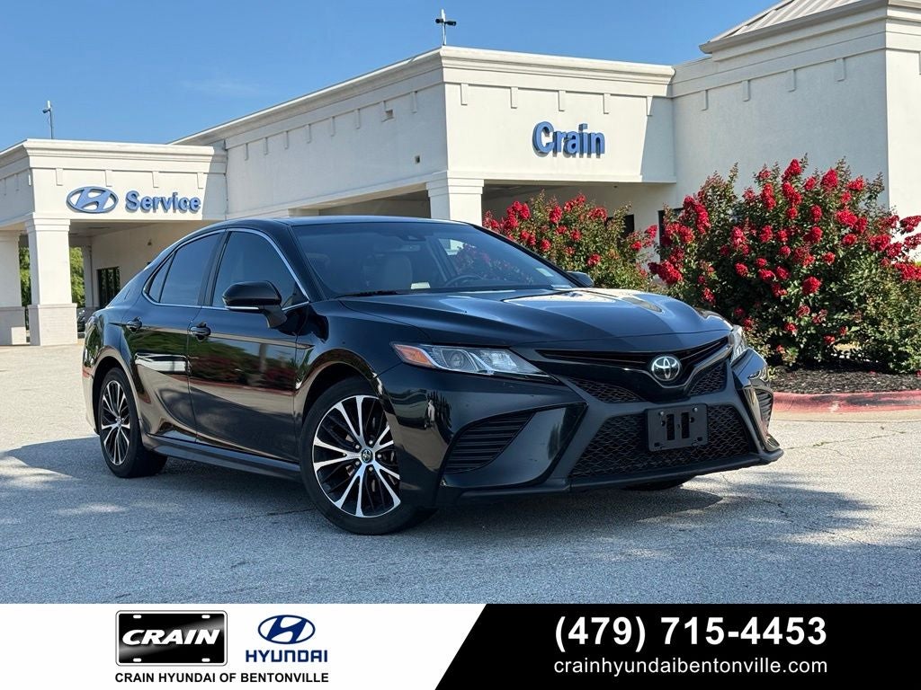 2019 Toyota Camry 2.5 Auto SE's photo