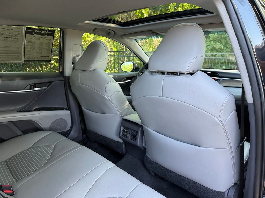 2019 Toyota Camry SE