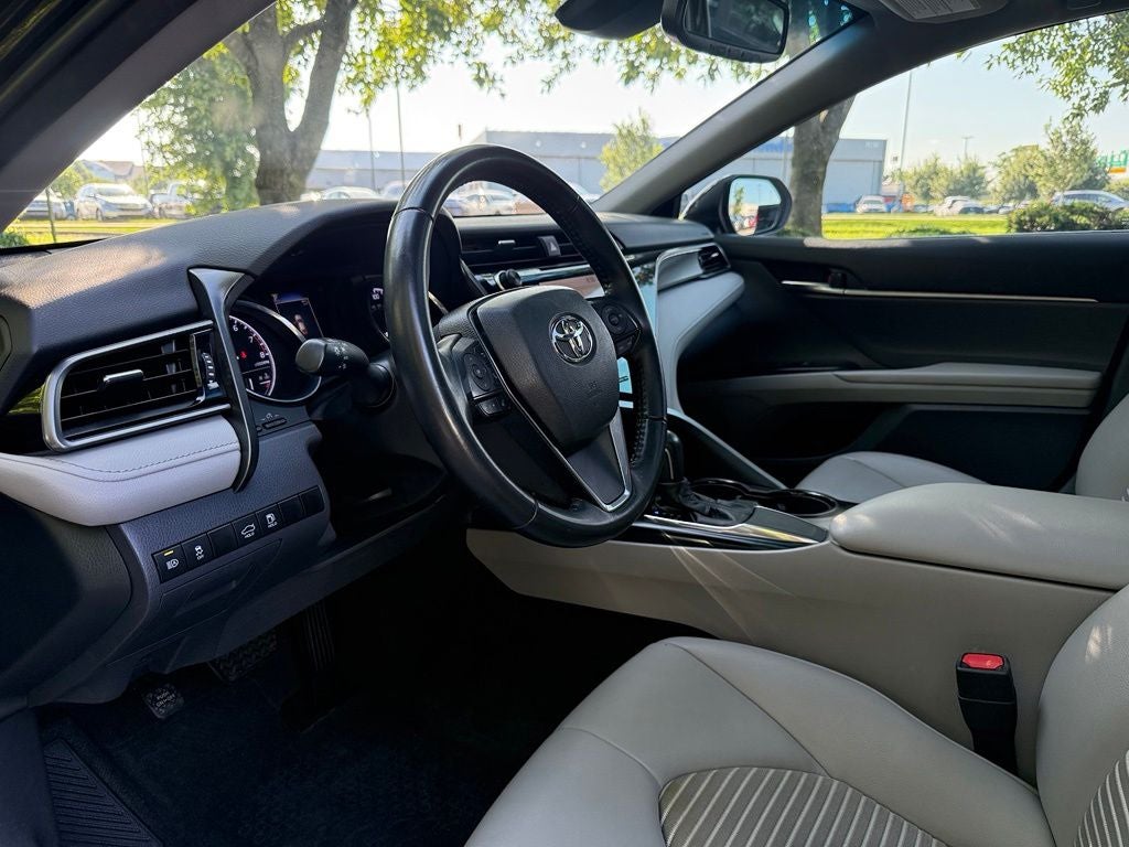 2019 Toyota Camry SE